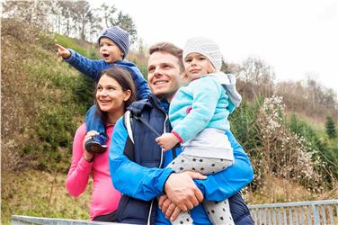 Familien können auch heuer wieder um das Landeskindergeld ansuchen. Foto: Familienagentur/Ingrid Heiss