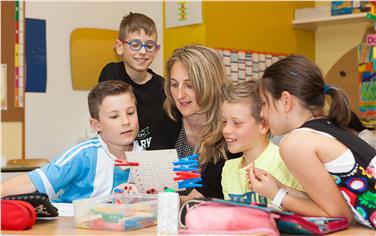 Nach der Schule bestens betreut: In 30 Gemeinden Südtirols werden Projekte zur Nachmittagsbetreuung angeboten. Foto: Familienagentur/Ingrid Heiss