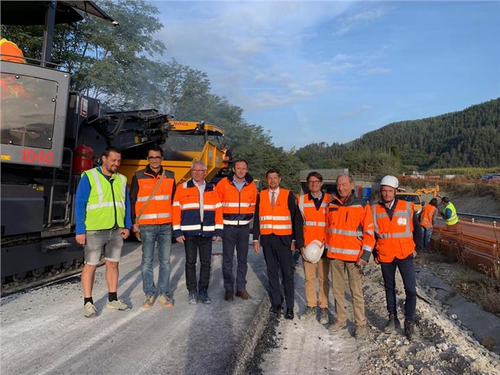 Landesrat Alfreider hat die Baustelle im Süden Brunecks besucht - Foto: LPA