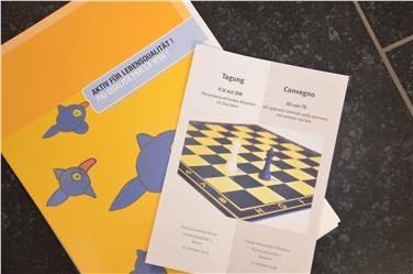 "Ich mit Dir", so der Titel einer Tagung über personenzentriertes Arbeiten, die heute an der Uni Bozen stattgefunden hat - Foto: LPA/Barbara Franzelin