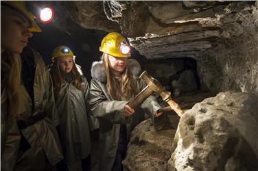 Im Dezember gibt es noch Führungen in der Bergwelt Schneeberg in Ridnaun./Foto Alex Filz