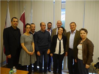 Amtsdirektor Angelucci hat in Brüssel das Südtiroler Modell der Abfallbewirtschaftung vorgestellt - Foto: LPA