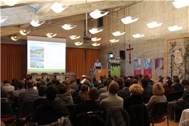 Über Getreideanbau informierten sich über 100 Teilnehmende an der Fachtagung anlässlich der Salerner Getreidetage. Foto: LPA/Land- und Forstwirtschaftliches Versuchszentrum Laimburg/Franziska Maria Hack