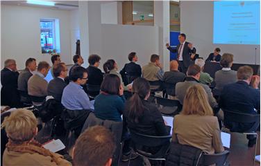 Der Landschaftsschutz und das Bauen außerhalb der Siedlungsgrenzen waren die Themen einer weiteren Diskussionsrunde mit Institutionen und Verbänden rund um den Gesetzentwurf Raum und Landschaft.