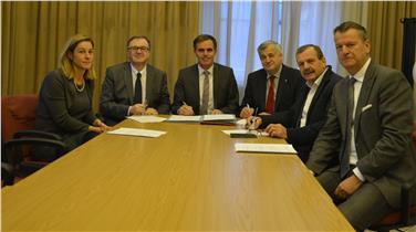 Elena Testor, Mauro Gilmozzi, Richard Theiner, Florian Mussner, Roland Demetz, Andrea Weiss  (Foto: LPA/Daniel Rabanser)