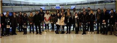 Die Teilnehmer beim Besuch im EU-Parlament in Brüssel