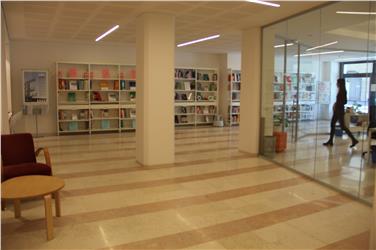 Im Kulturzentrum Trevi in Bozen stehen jetzt noch mehr Räume zur Verfügung, die im neuen Jahr für Kultur- und Kunstveranstaltungen genutzt werden. Foto: LPA/Kulturzentrum Trevi