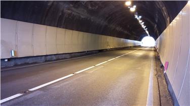 Die Beleuchtungsanlage des Tunnels auf Brennerstaatsstraße in Klausen wird saniert