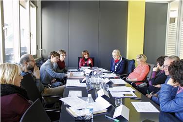 LRin Deeg im Gespräch mit dem Beirat für Gleichbehandlung am Arbeitsplatz./Foto LPA rm