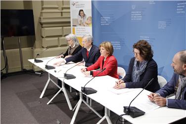Audit familieundberuf: Land und Handelskammer richten Zusammenarbeit neu aus - Foto: LPA/Hannes Wisthaler