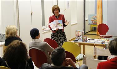 FamilyPlus-Treffen mit LRin Deeg am 15. März im ELKI in Bozen./Foto LPA