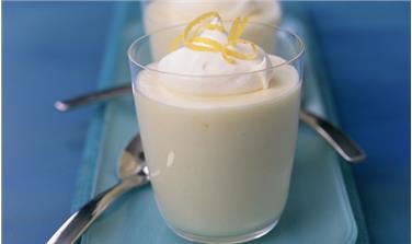 Milch und Milchprodukte erhalten nach Ostern die Schülerinnen und Schüler jener Grundschulen, die sich in das italienweit laufende EU-Programm "Latte nelle scuole" eintragen.