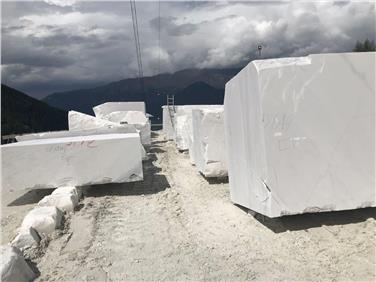 Il trasporto del marmo nel Parco dello Stelvio verrà in futuro modernizzato. Foto: USP