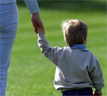 In marzo inizia un corso di preparazione per coppie aspiranti all'adozione organizzato dal Servizio Adozioni Alto Adige Foto: USP