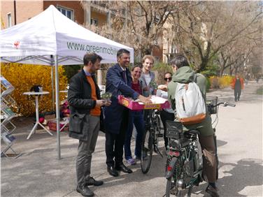 L'assessore Daniel Alfreider nel corso della presentazione della campagna "Alto Adige pedala" Foto: USP