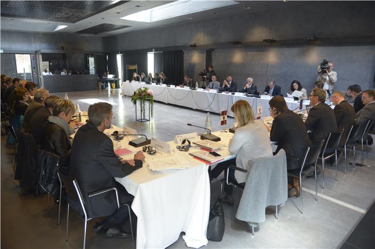 La riunione dell'Assemblea dell'Euregio al forte di Fortezza. Foto: USP/bf