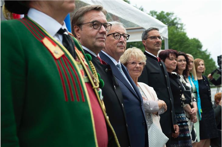 Ordine dell’aquila del Tirolo per Juncker (Foto Land Tirol/Berger)