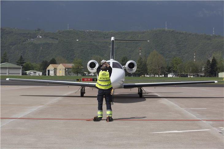 La Provincia ha ceduto le quote dell'aeroporto alla società ABD Holding Srl (foto USP)